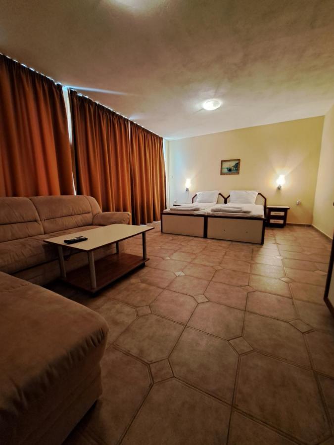 Guest House Polikseni Sozopol Exterior photo