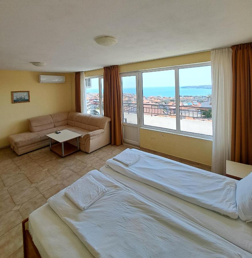 Guest House Polikseni Sozopol Exterior photo
