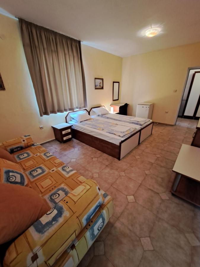 Guest House Polikseni Sozopol Exterior photo